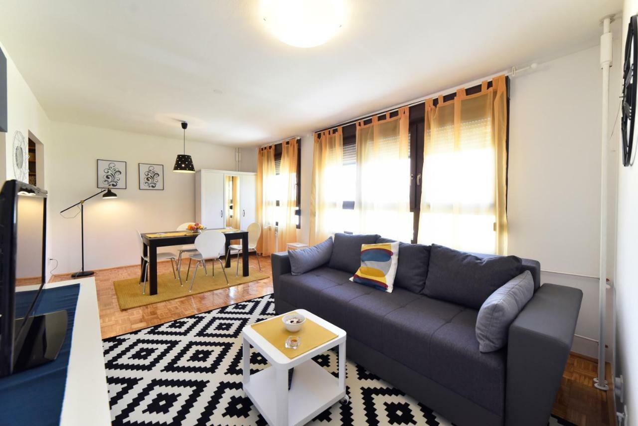 Apartment Place4U Záhřeb Exteriér fotografie